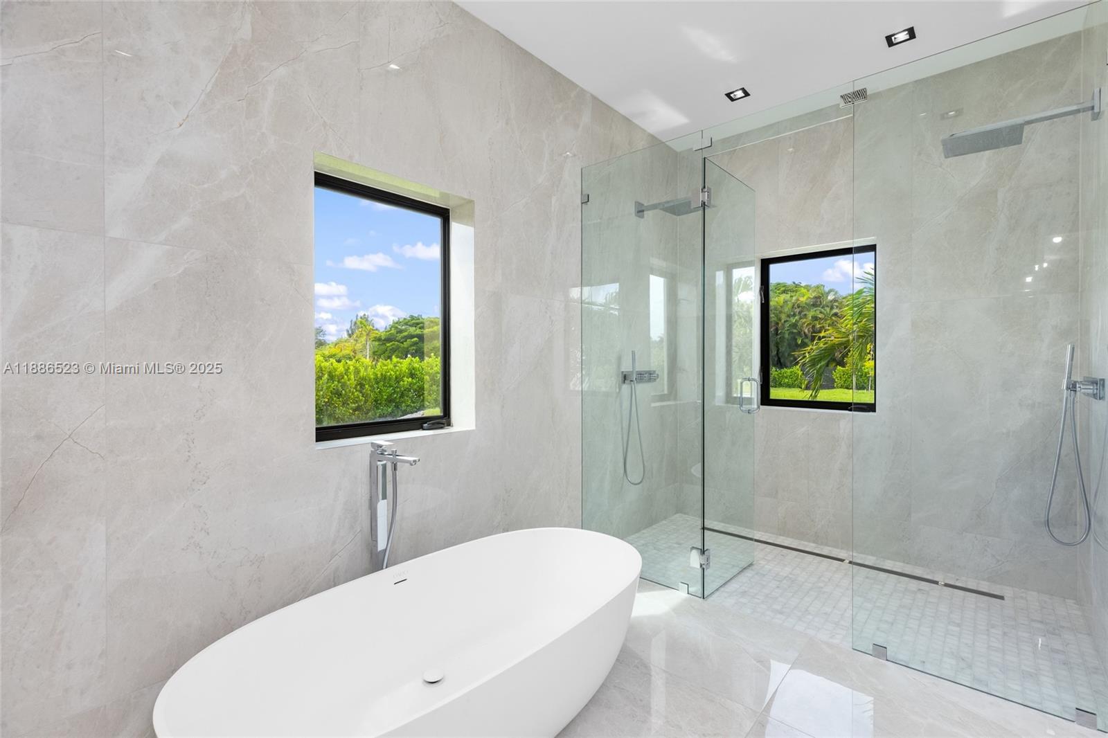 Southwest Ranches, Florida, 33331, United States, 6 Bedrooms Bedrooms, ,9 BathroomsBathrooms,Residential,For Sale,1955323