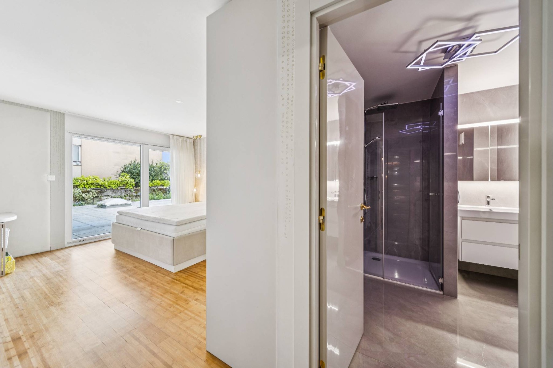  Spacious 4.5-room first floor apartment, close to the center - 物件實景