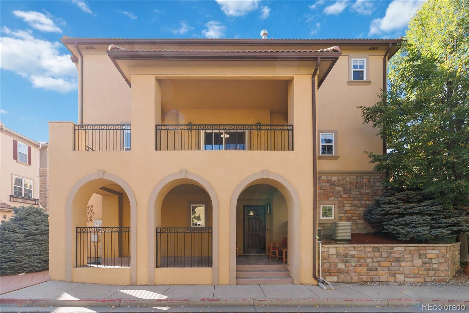 Aurora, Colorado, 80014, United States, 4 Bedrooms Bedrooms, ,Residential,For Sale,1986115