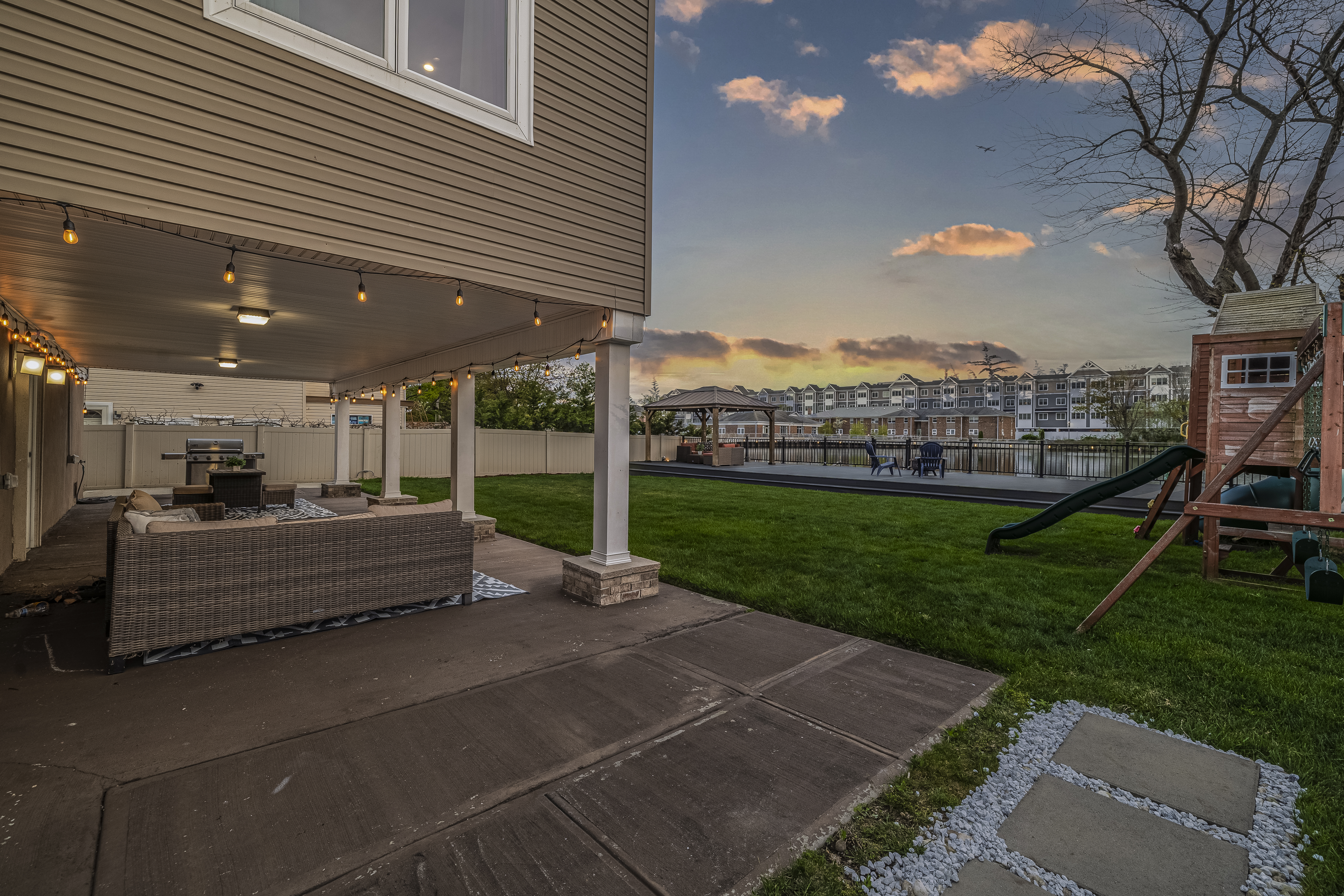 615 Pearl Street, Oceanside, NY, 11572 - 物件實景