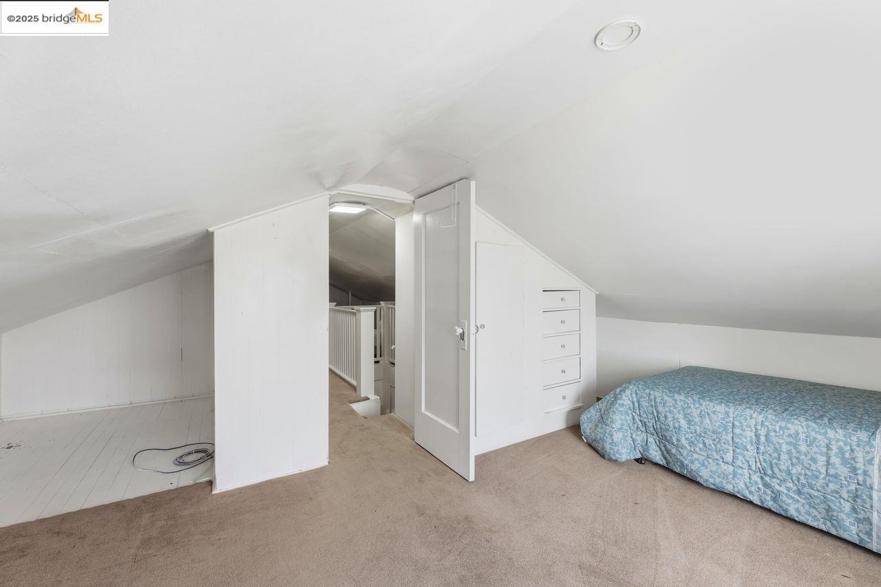 Oakland, California, 94619, United States, 4 Bedrooms Bedrooms, ,1 BathroomBathrooms,Residential,For Sale,1993166