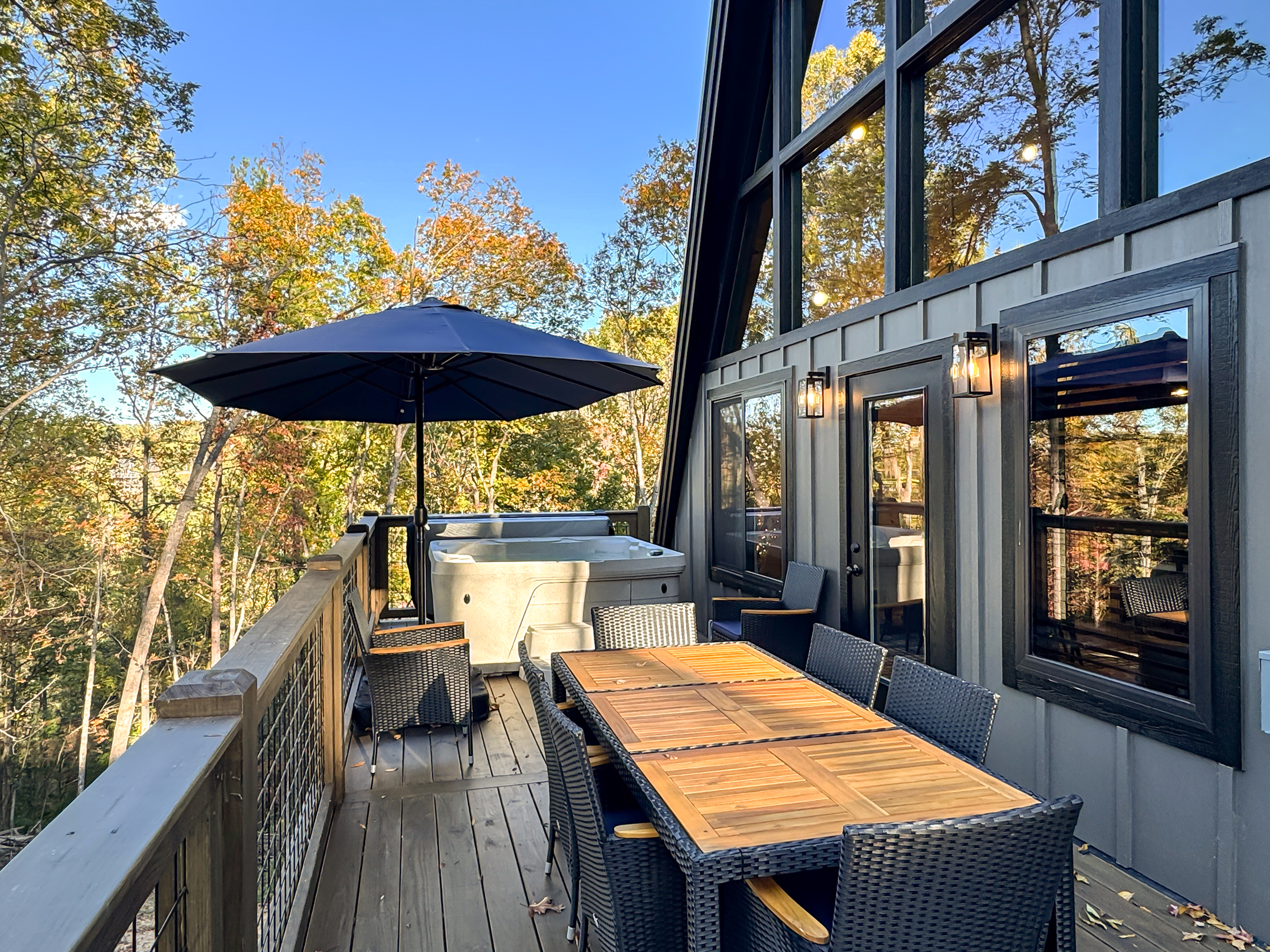 Sevierville, Tennessee, 37862, United States, 3 Bedrooms Bedrooms, ,3 BathroomsBathrooms,Residential,For Sale,1984599