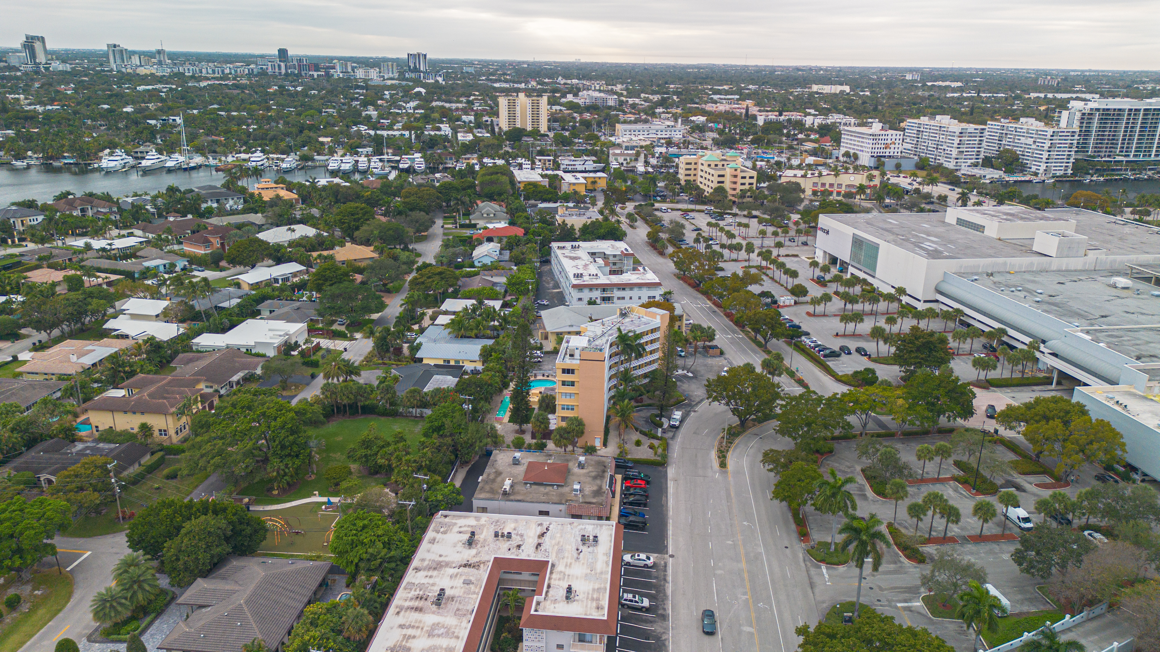  2400 NE 9th St, Fort Lauderdale, FL, 33304 - 物件實景