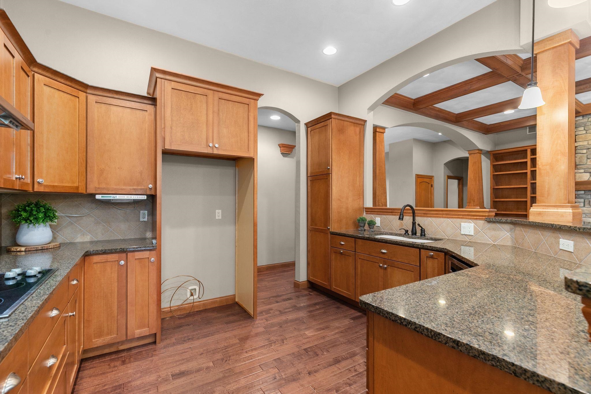 Combined Locks, Wisconsin, 54113, United States, 3 Bedrooms Bedrooms, ,4 BathroomsBathrooms,Residential,For Sale,1976414