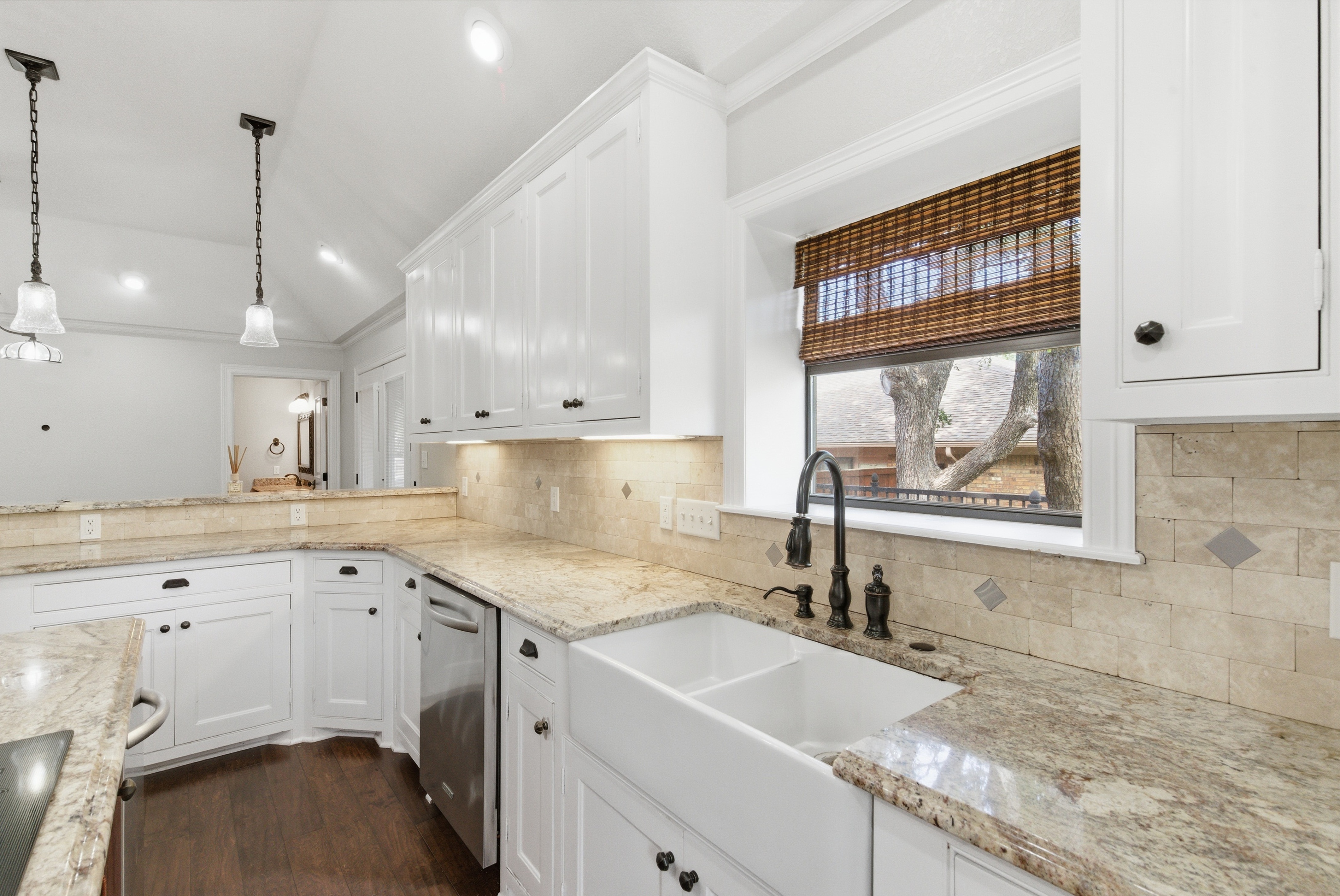  1515 Oak Forest Drive, Graham, TX, 76450 - 物件實景