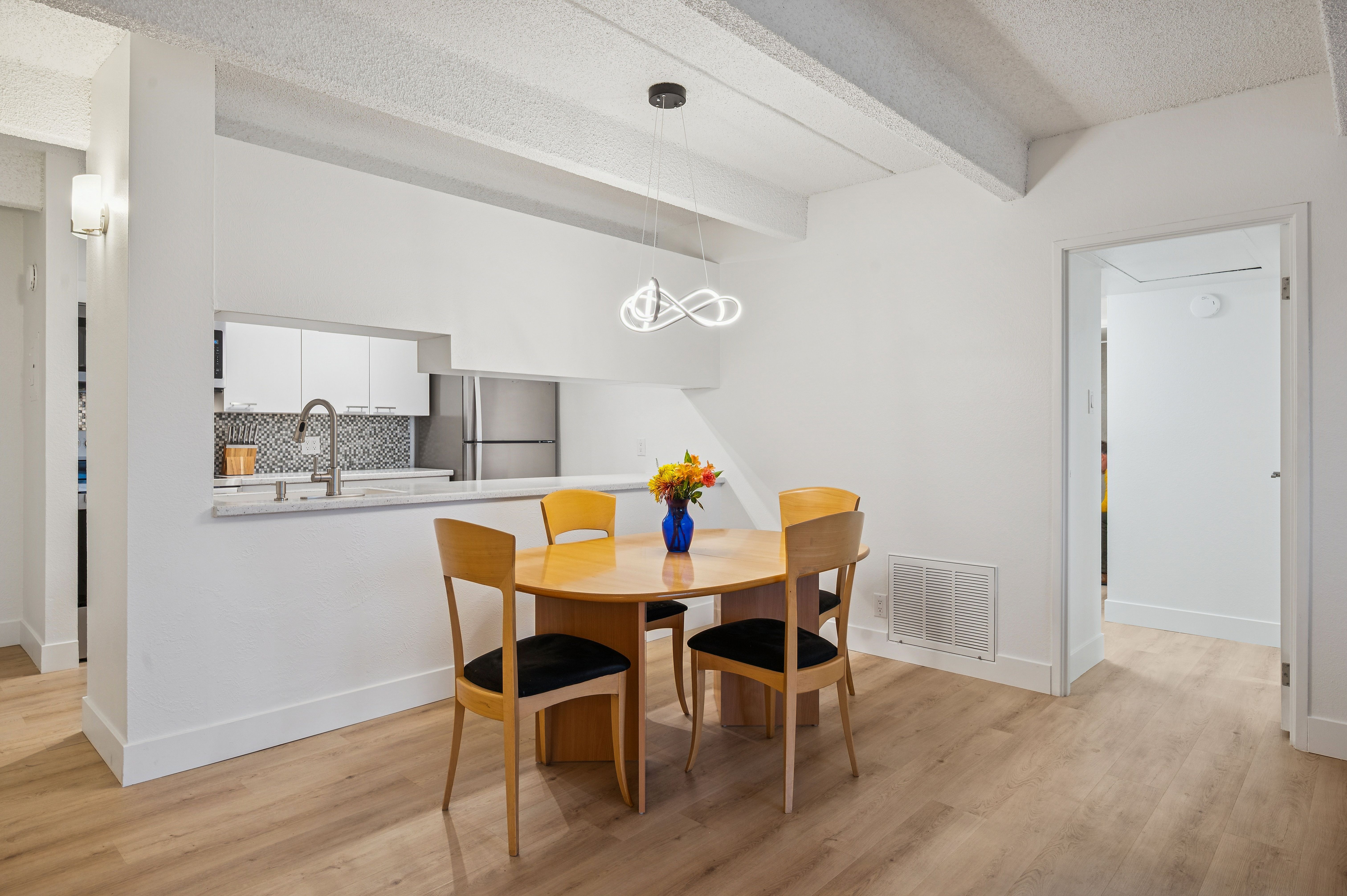  Your Front-Row Seat to Views of Pikes Peak & Everything Denver has to Offer - 物件實景