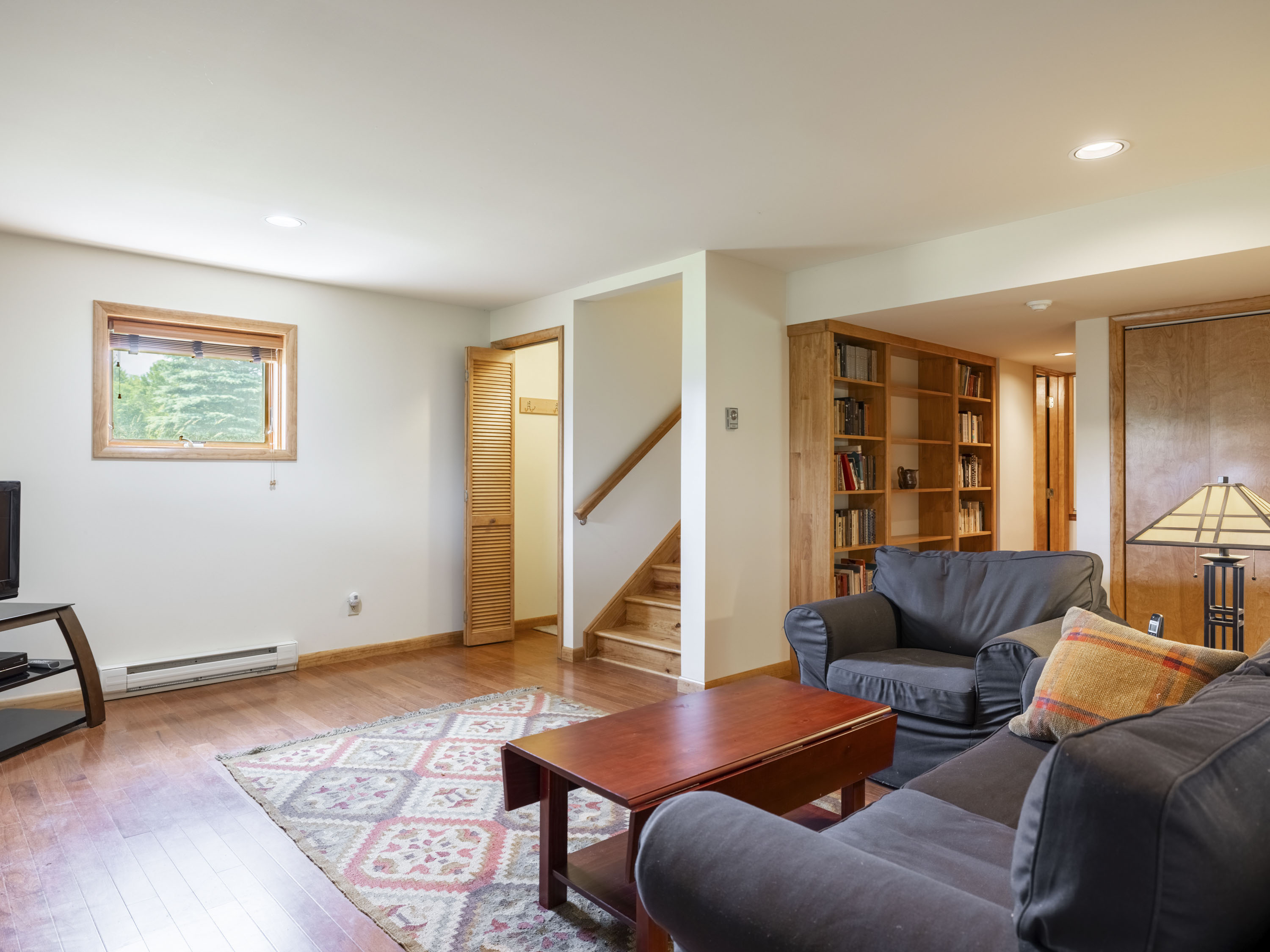 Jewett, New York, 12444, United States, 4 Bedrooms Bedrooms, ,4 BathroomsBathrooms,Residential,For Sale,1877555