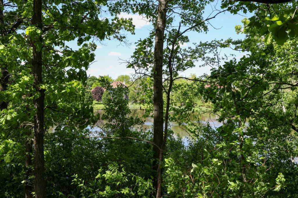 Mendota Heights, Minnesota, 55118, United States, 4 Bedrooms Bedrooms, ,3 BathroomsBathrooms,Residential,For Sale,1836960