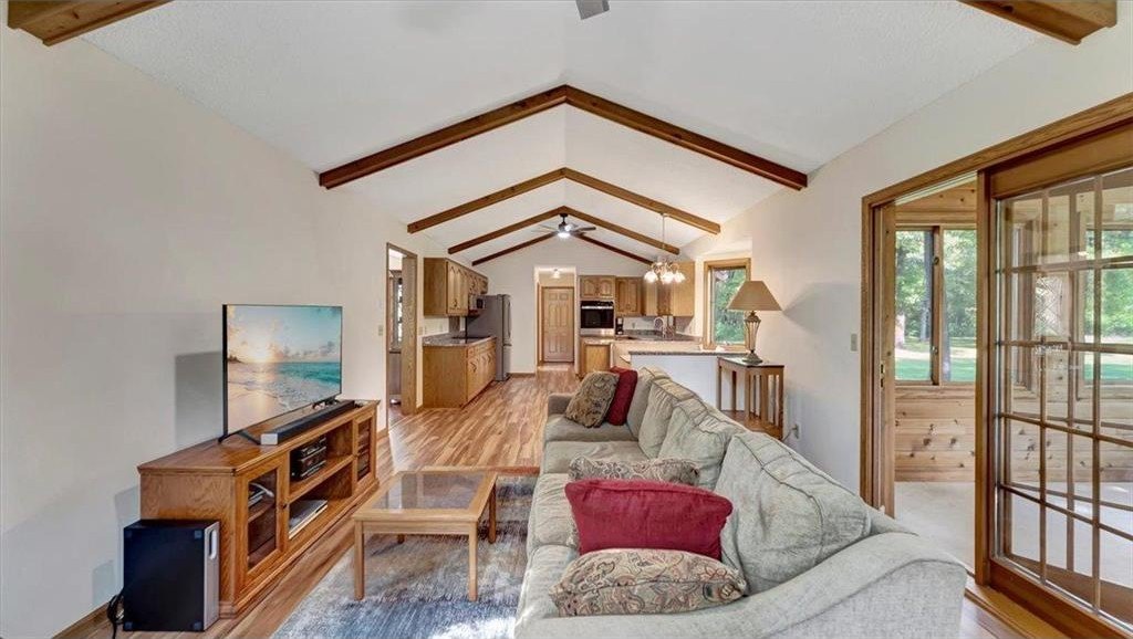 Saint Cloud, Minnesota, 56301, United States, 2 Bedrooms Bedrooms, ,3 BathroomsBathrooms,Residential,For Sale,1978189