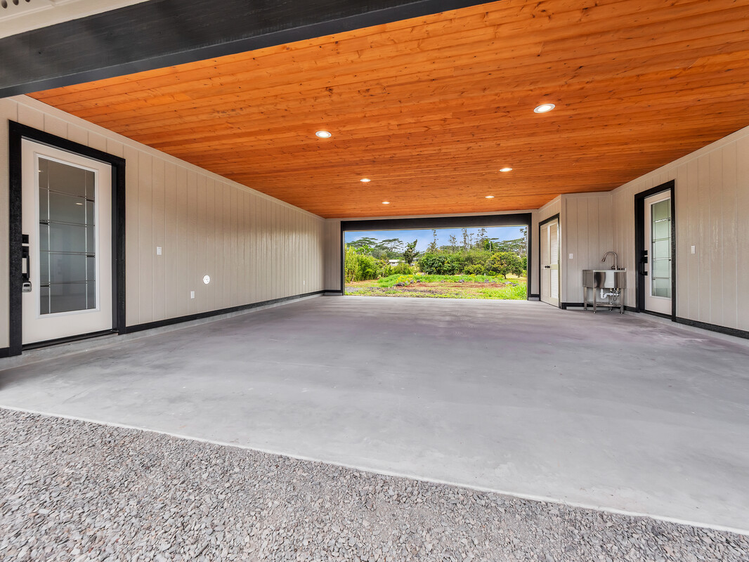 Keaau, Hawaii, 96749, United States, 3 Bedrooms Bedrooms, ,4 BathroomsBathrooms,Residential,For Sale,1927410
