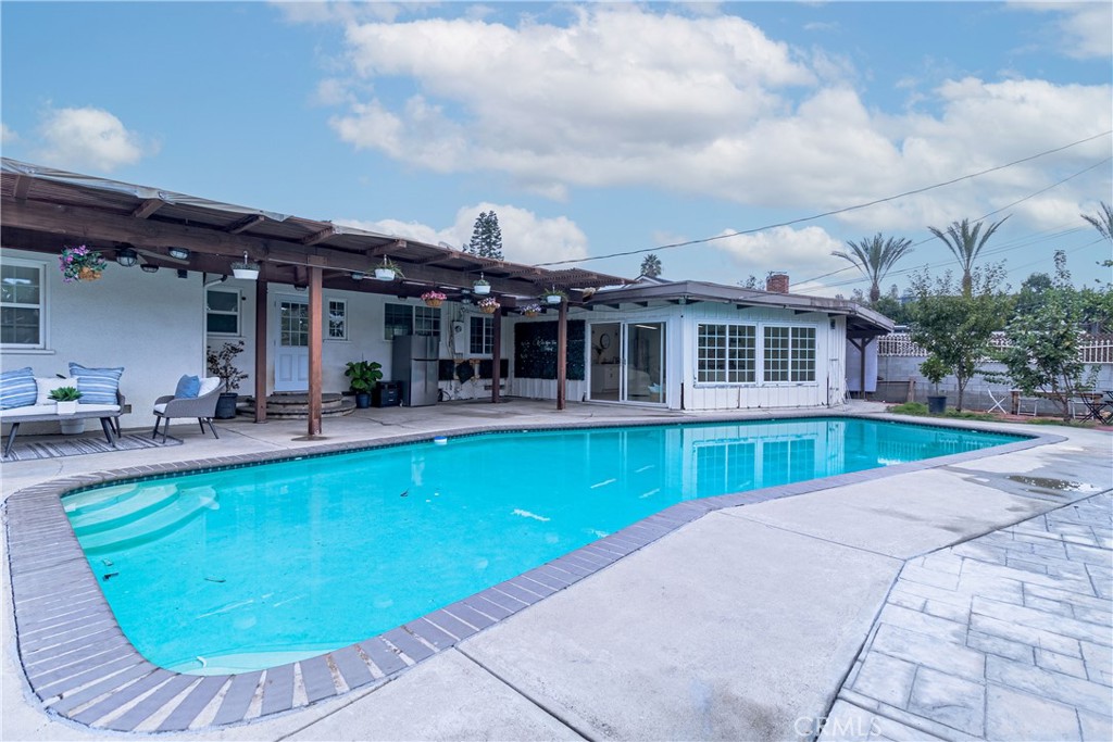 Temple City, California, 91780, United States, 3 Bedrooms Bedrooms, ,1 BathroomBathrooms,Residential,For Sale,1981792