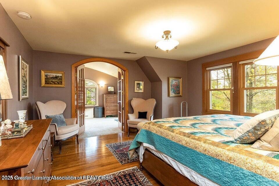 East Lansing, Michigan, 48823, United States, 6 Bedrooms Bedrooms, ,6 BathroomsBathrooms,Residential,For Sale,1992121