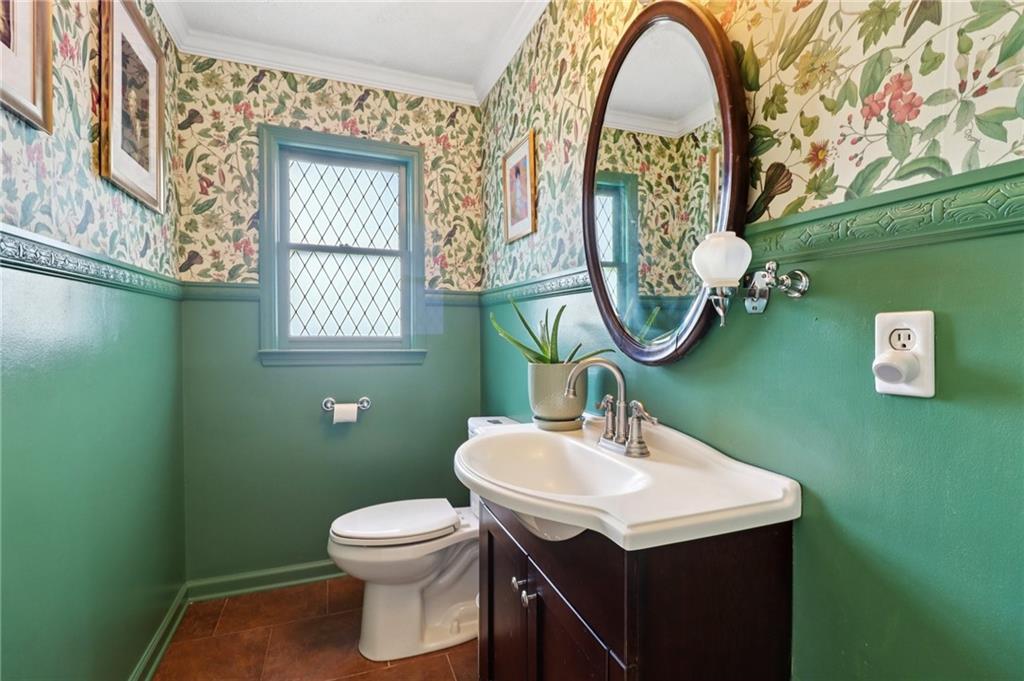 Marietta, Georgia, 30062, United States, 4 Bedrooms Bedrooms, ,3 BathroomsBathrooms,Residential,For Sale,1905534