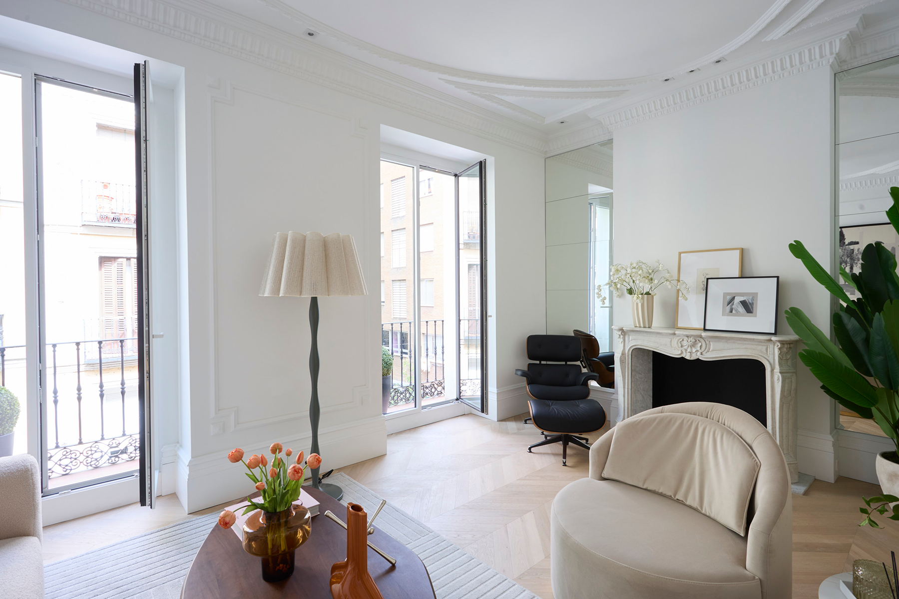  Elegant flat with 3 suites in classic Chueca-Justicia building, Madrid. - 物件實景