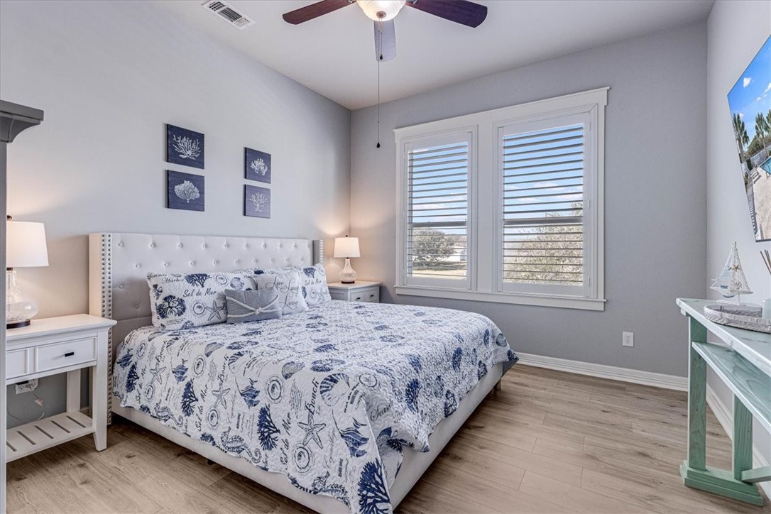 Rockport, Texas, 78382, United States, 3 Bedrooms Bedrooms, ,3 BathroomsBathrooms,Residential,For Sale,1711984
