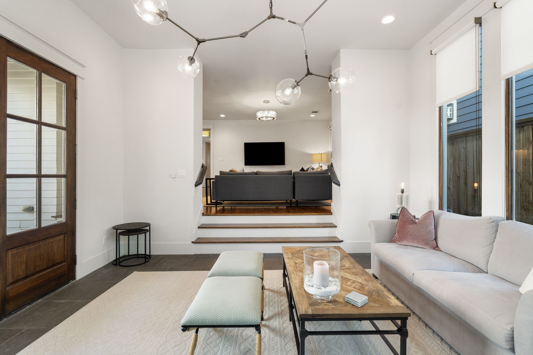  714 E 18th Street - 物件實景
