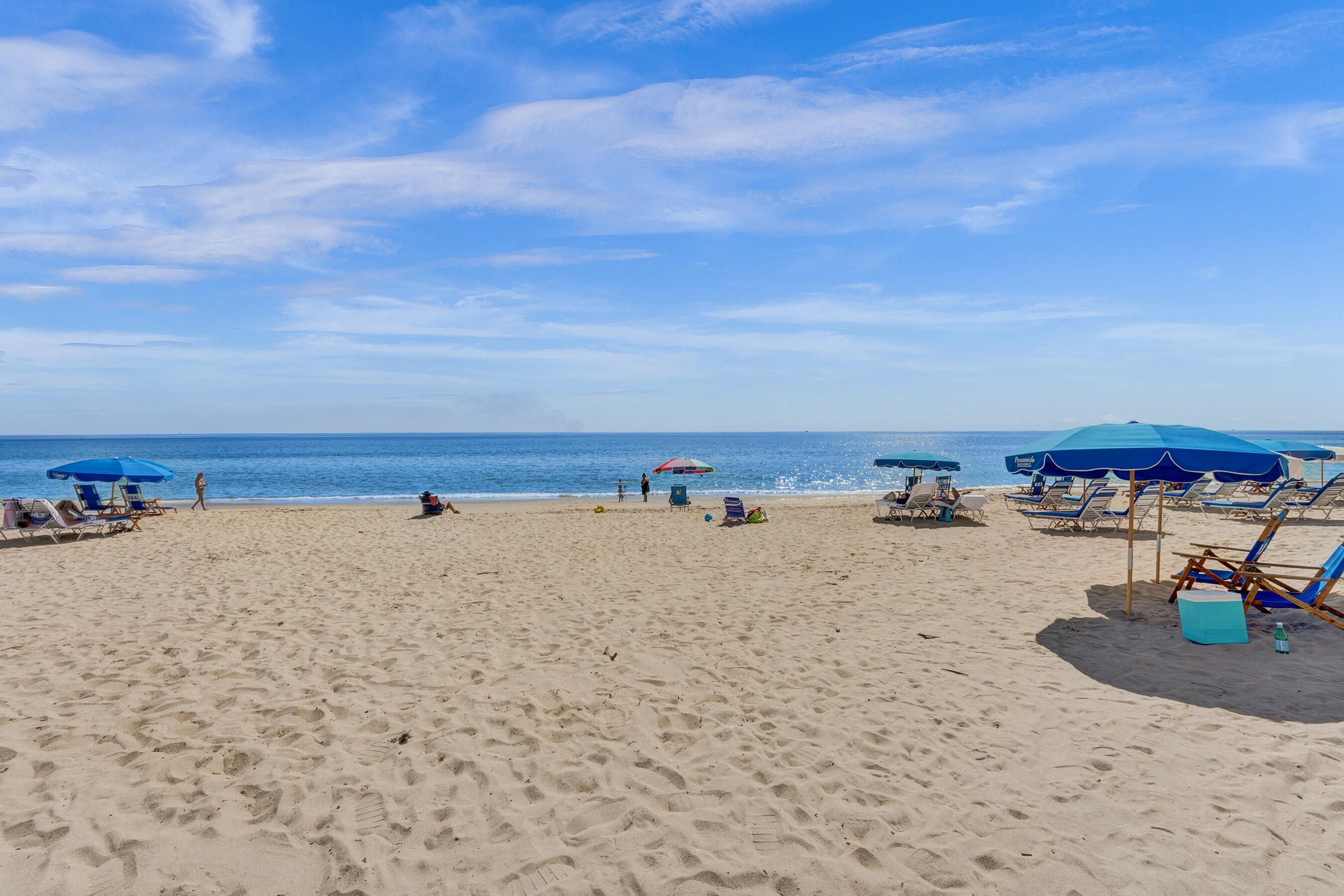 Delray Beach, Florida, 33444, United States, 3 Bedrooms Bedrooms, ,4 BathroomsBathrooms,Residential,For Sale,2001841