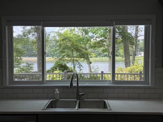 Crossville, Tennessee, 38558, United States, 3 Bedrooms Bedrooms, ,2 BathroomsBathrooms,Residential,For Sale,1936923