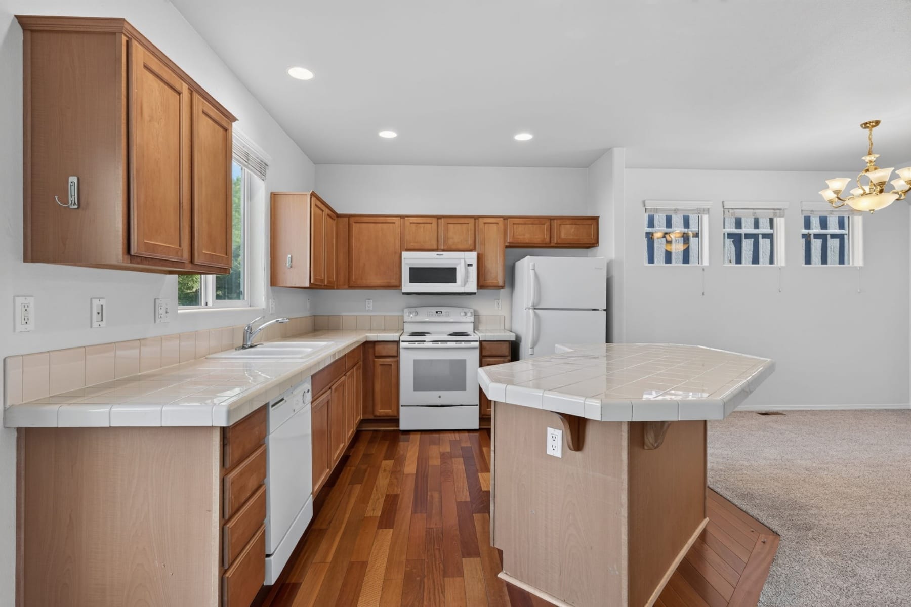  2836 NE Sedalia Loop Bend, OR 97701 - 物件實景