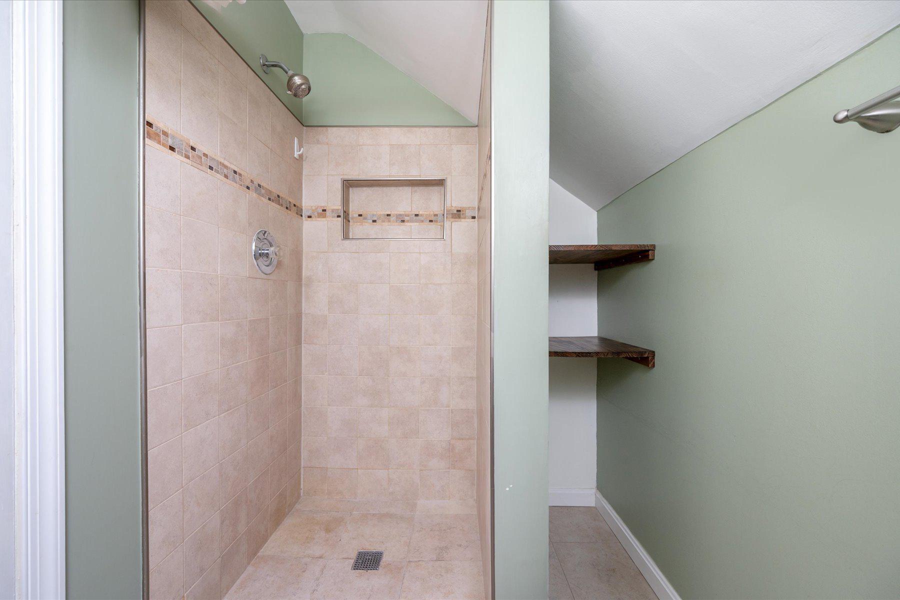  2033 Shore Drive, Edgewater, MD, 21037 - 物件實景