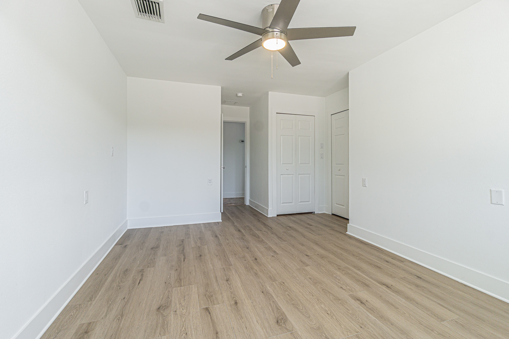 St. Pete Beach, Florida, 33706, United States, 4 Bedrooms Bedrooms, ,3 BathroomsBathrooms,Residential,For Sale,1974226