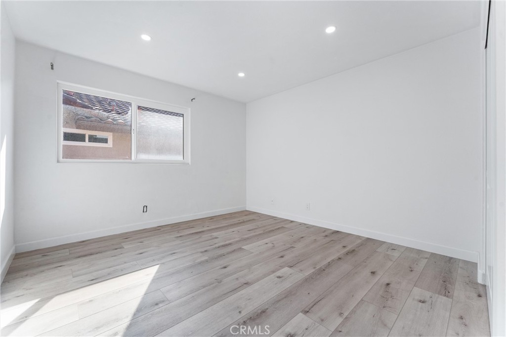 Laguna Hills, California, 92653, United States, 4 Bedrooms Bedrooms, ,3 BathroomsBathrooms,Residential,For Sale,1987832