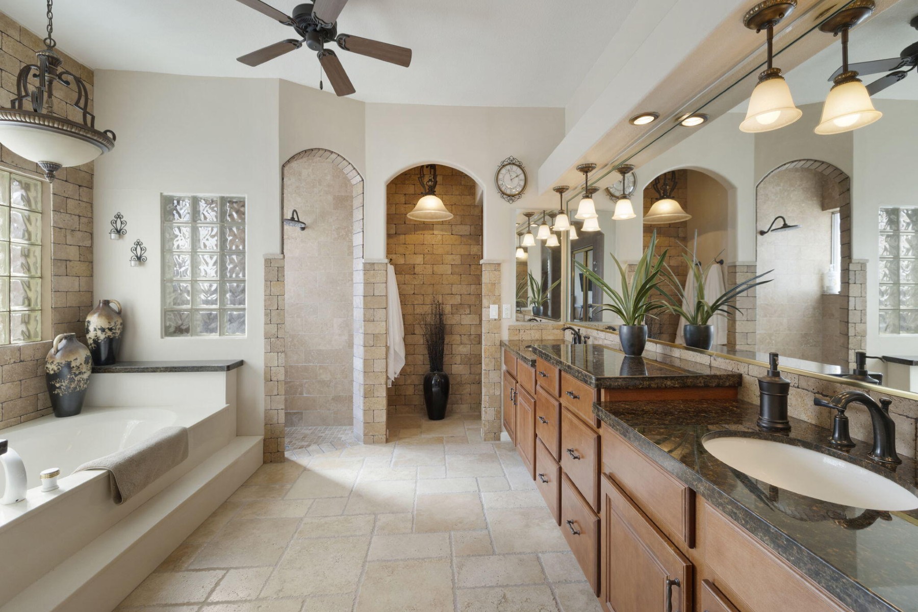  3365 N 153rd Drive¦Goodyear, AZ - 物件實景