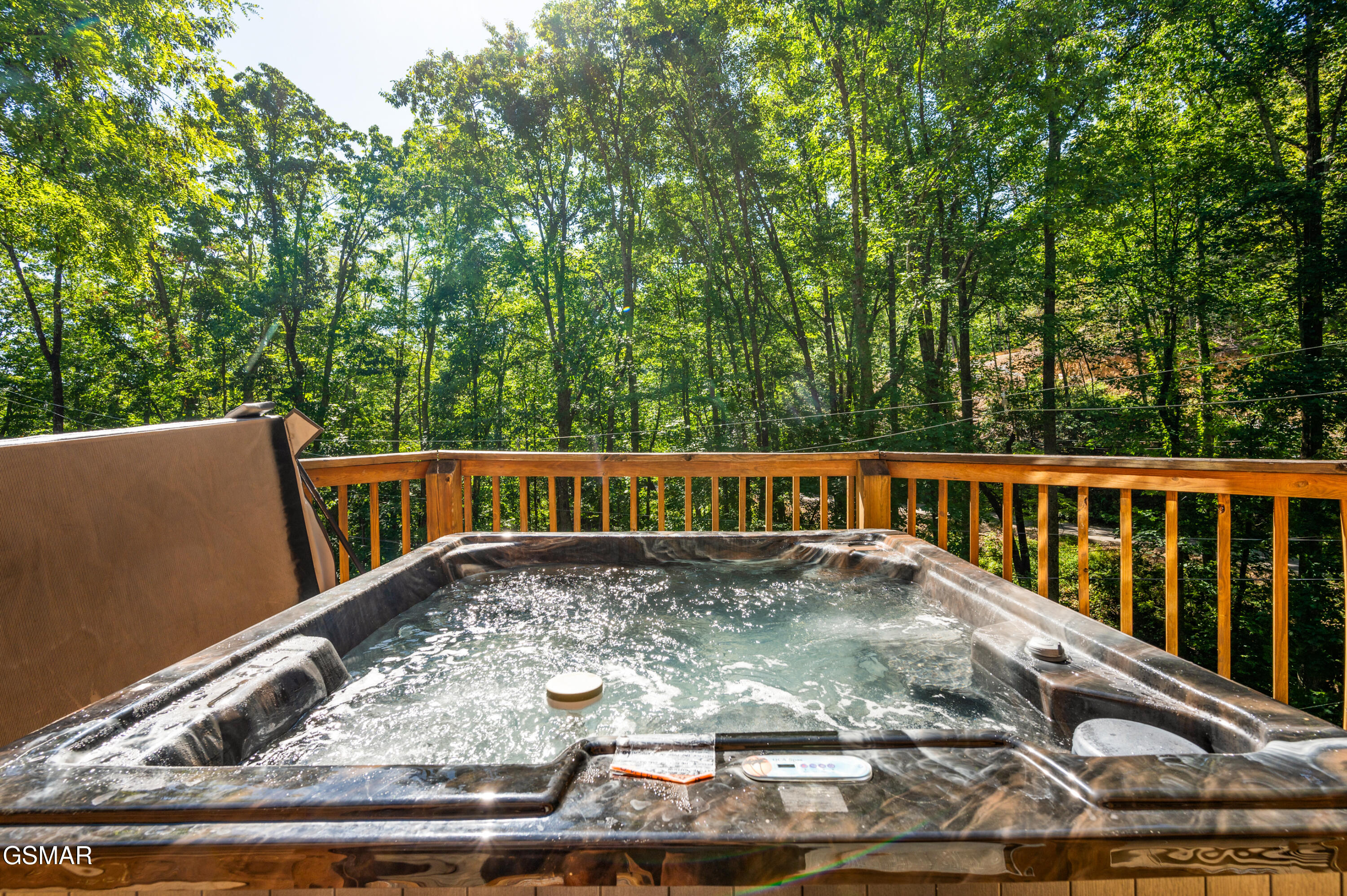 Gatlinburg, Tennessee, 37738, United States, 1 Bedroom Bedrooms, ,2 BathroomsBathrooms,Residential,For Sale,1937341