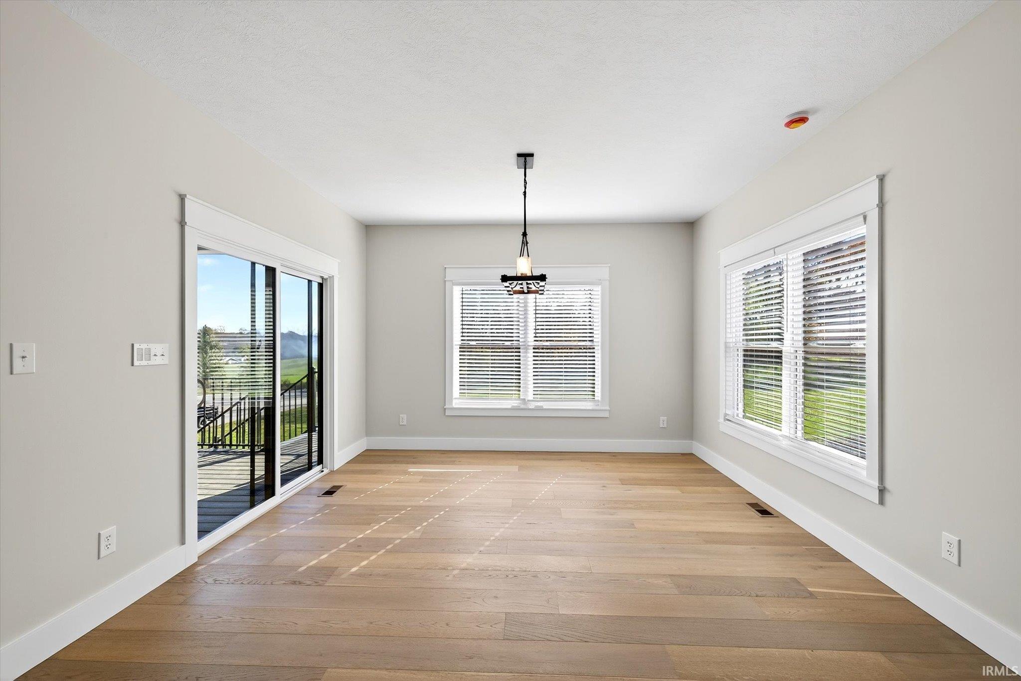 Bloomington, Indiana, 47401, United States, 5 Bedrooms Bedrooms, ,3 BathroomsBathrooms,Residential,For Sale,2005460