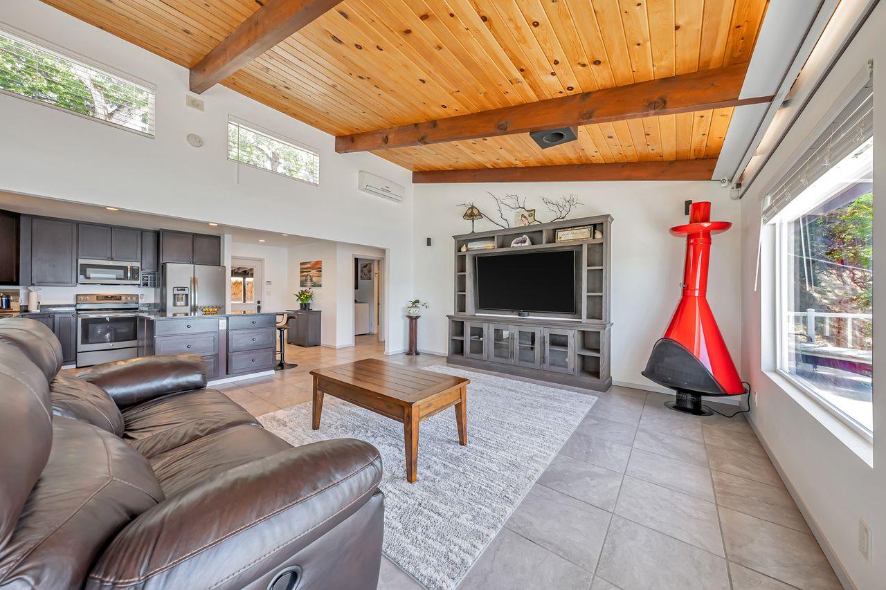 Clearlake Park, California, 95424, United States, 3 Bedrooms Bedrooms, ,2 BathroomsBathrooms,Residential,For Sale,1938587