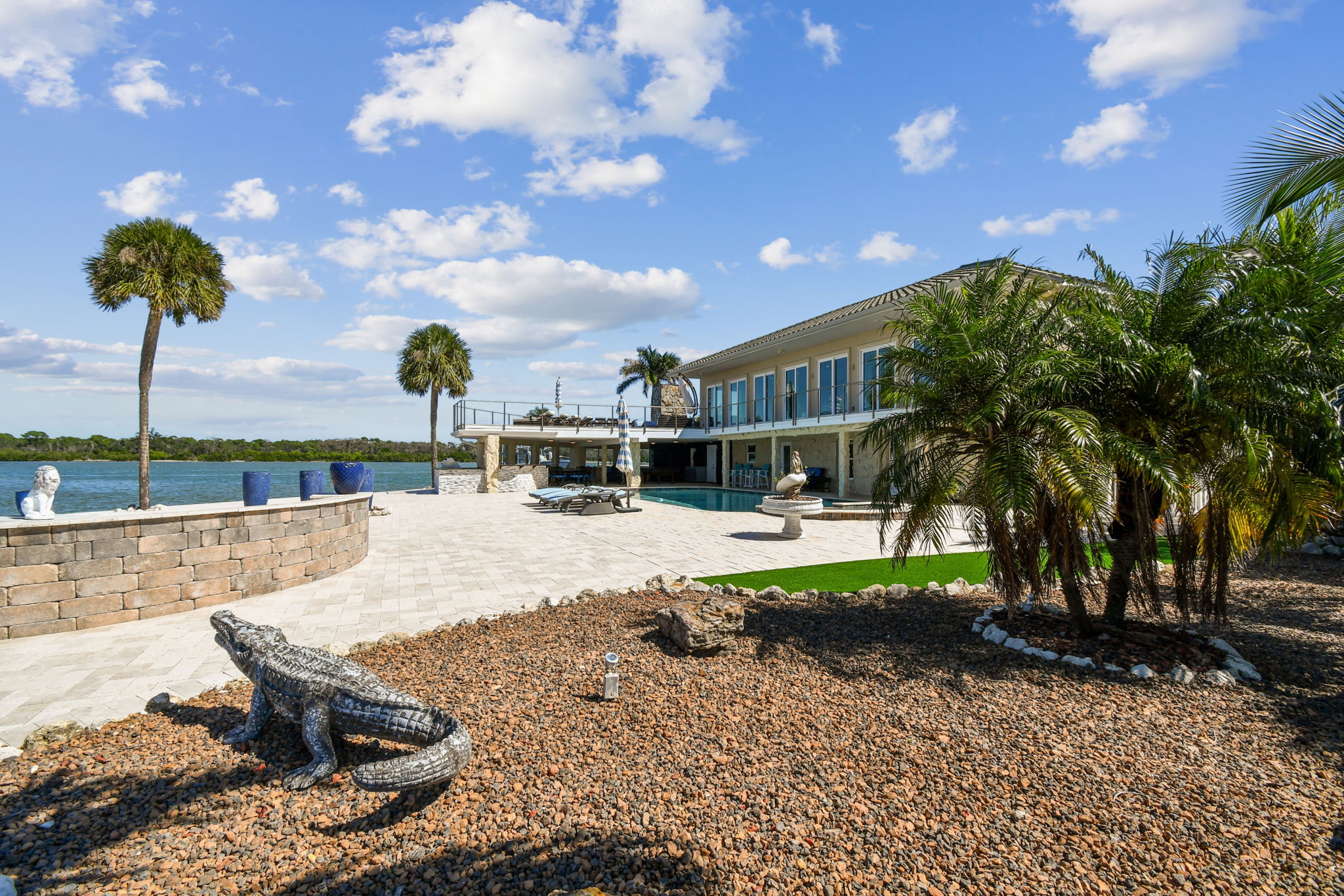 Madeira Beach, Florida, 33708, United States, 6 Bedrooms Bedrooms, ,6 BathroomsBathrooms,Residential,For Sale,1975666