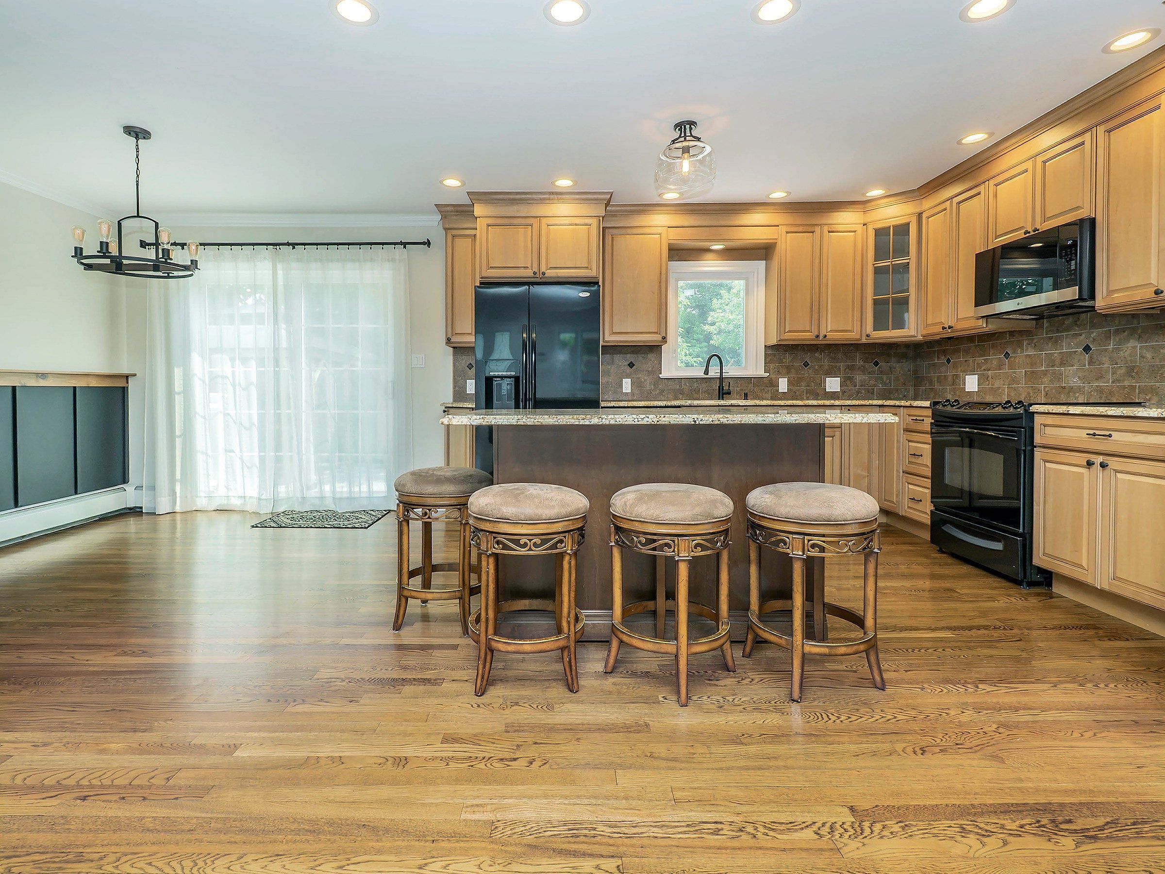  5 Central Avenue, Glen Cove, NY, 11542 - 物件實景
