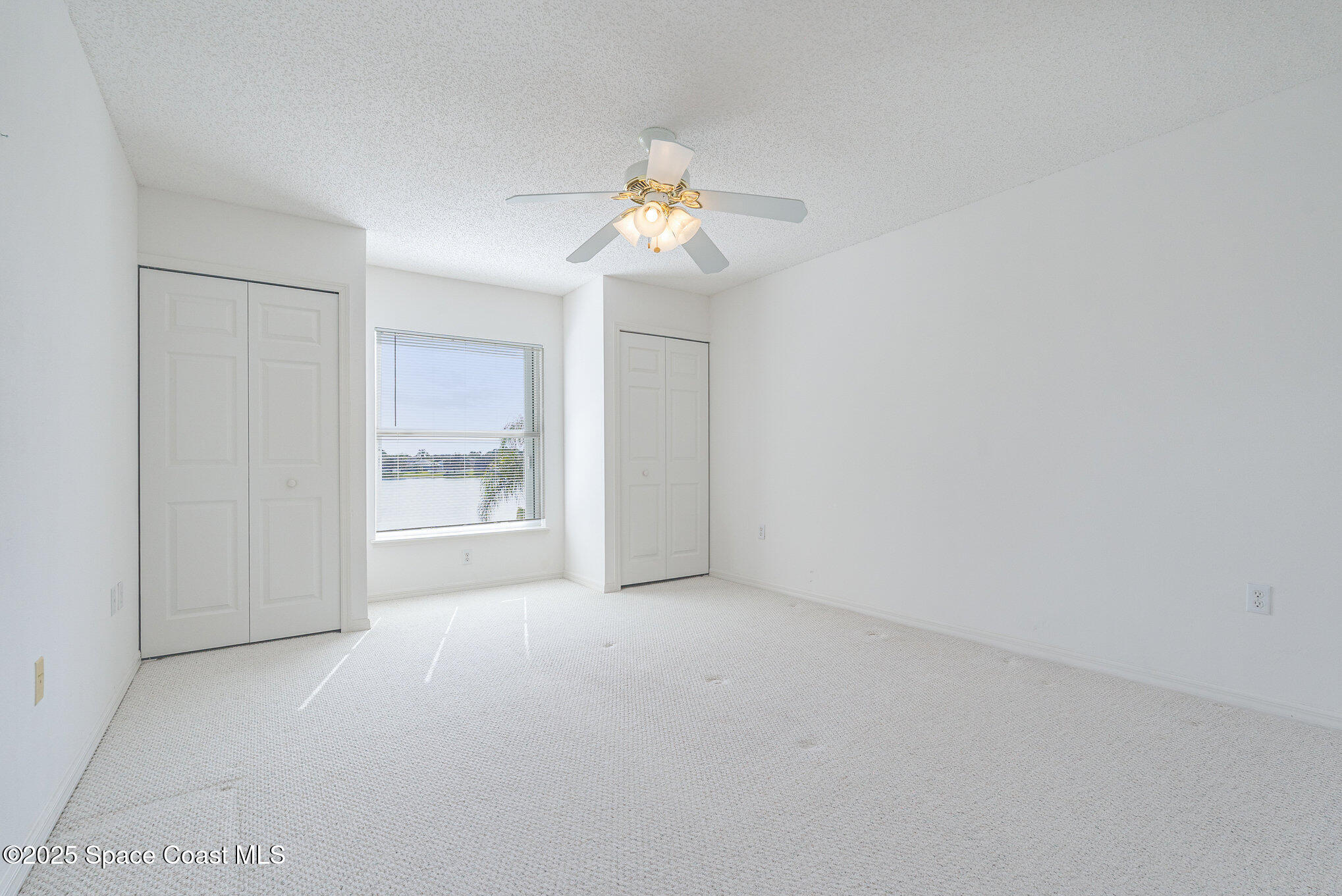 Palm Bay, Florida, 32908, United States, 6 Bedrooms Bedrooms, ,5 BathroomsBathrooms,Residential,For Sale,1995806