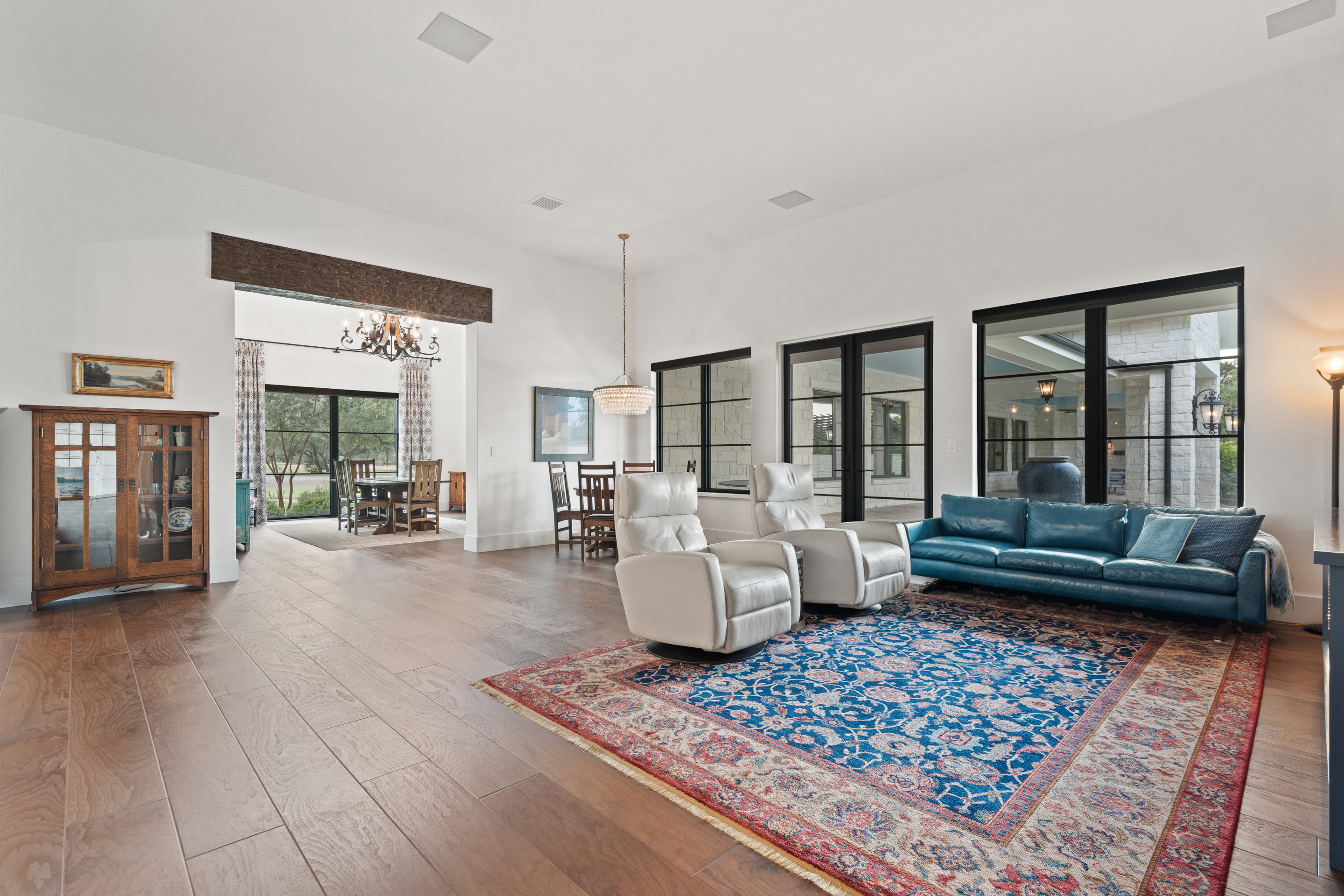  Rare Expression of Refined Hill Country Living - 物件實景