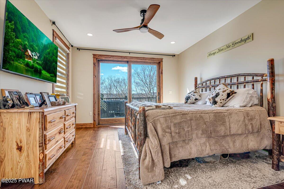 Lake Ariel, Pennsylvania, 18436, United States, 6 Bedrooms Bedrooms, ,4 BathroomsBathrooms,Residential,For Sale,2005698