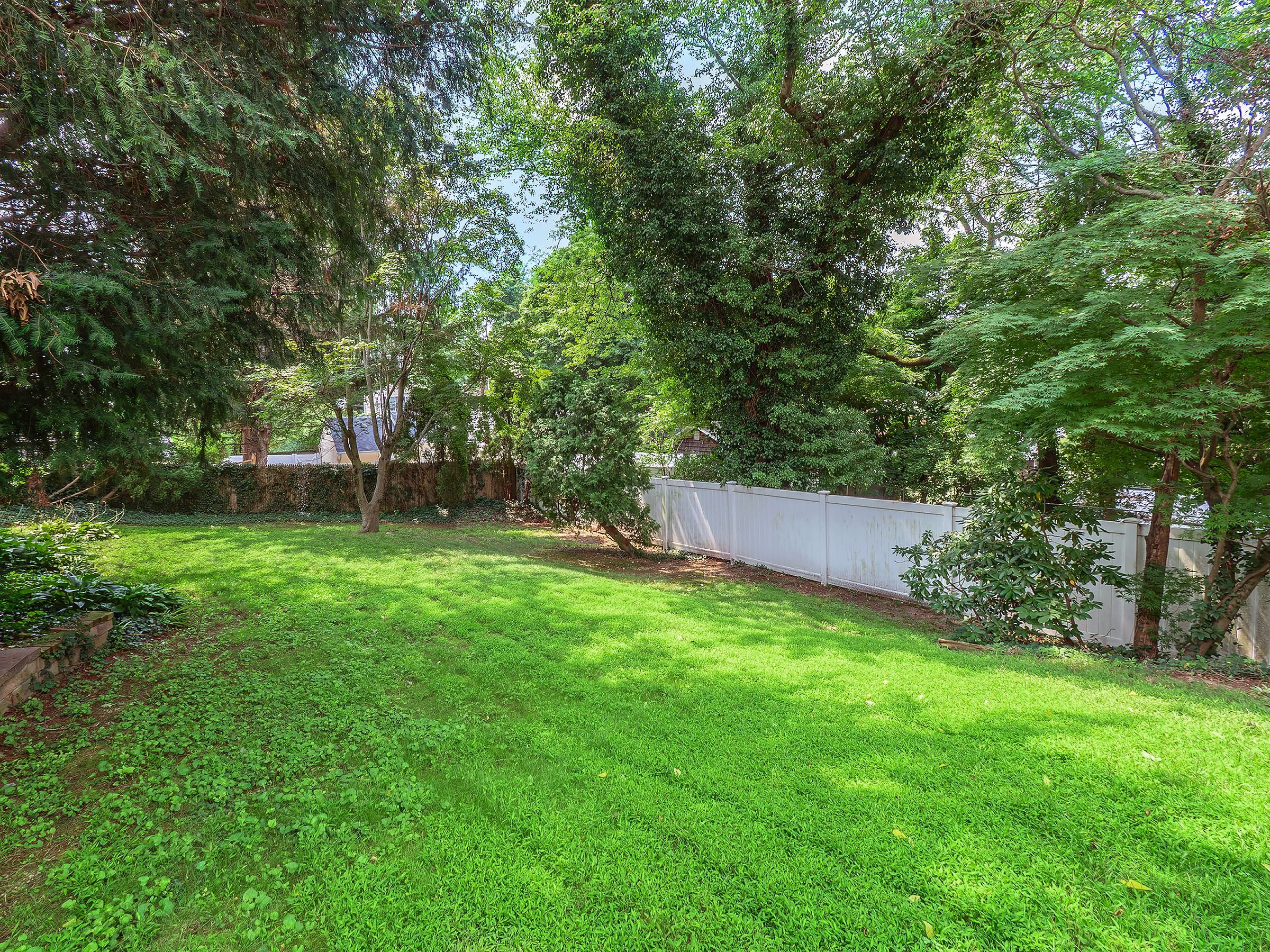  3 Woodland Avenue, Glenwood Landing, NY, 11547 - 物件實景