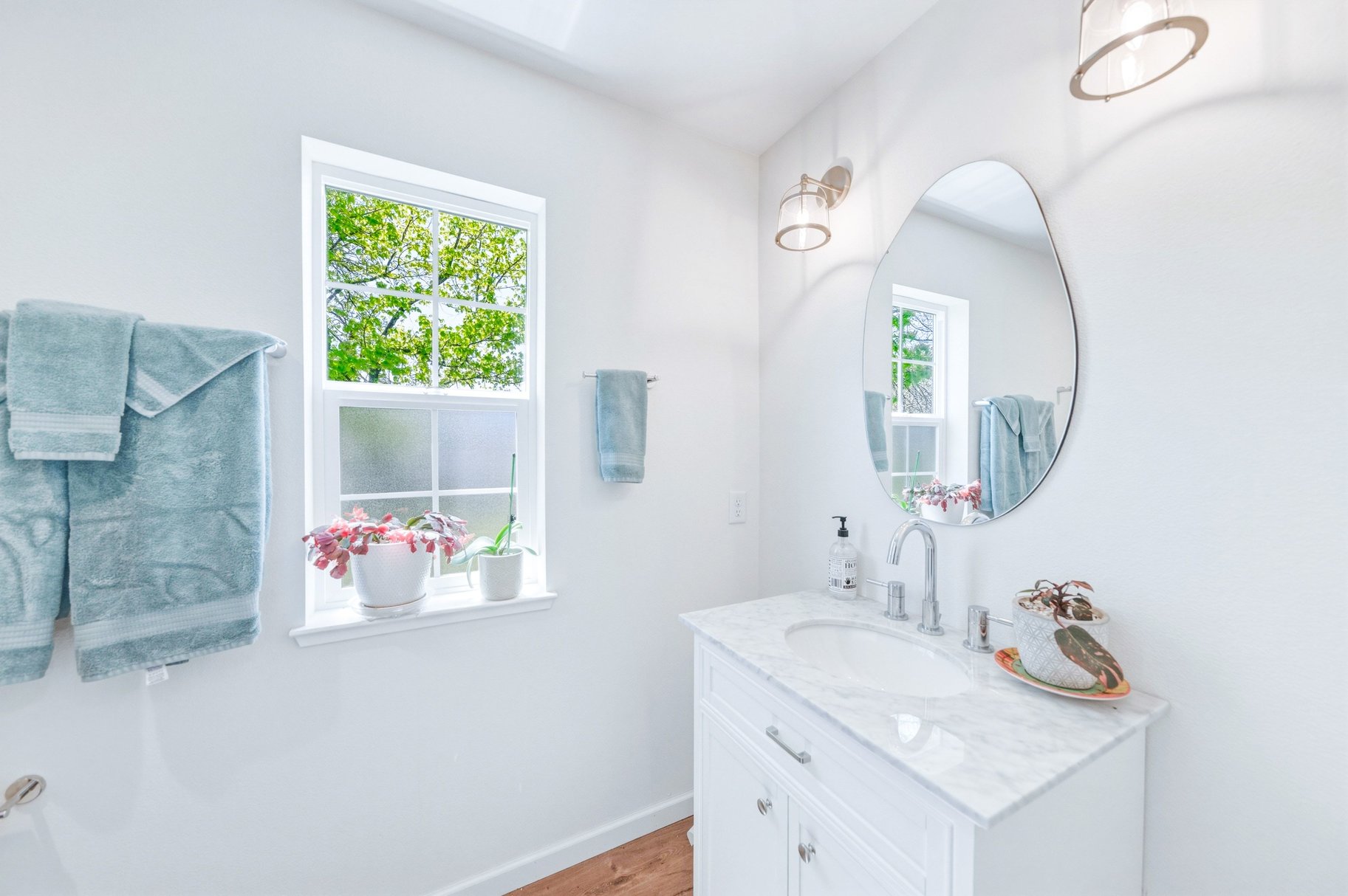  Rebuilt to Impress: Stylish Modern Townhome Retreat - 物件實景