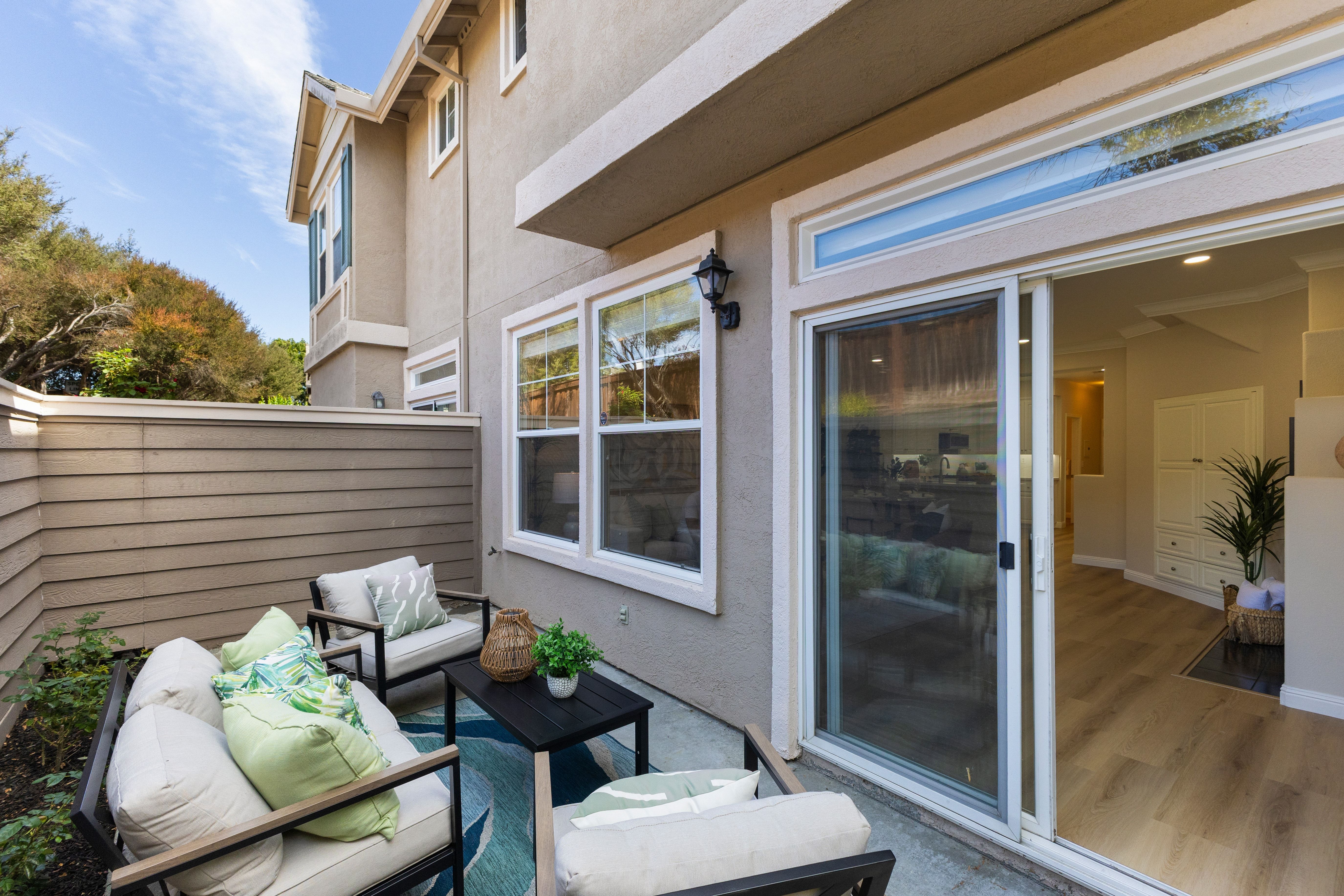  Move-In Ready San Ramon Townhome with Modern Updates - 物件實景