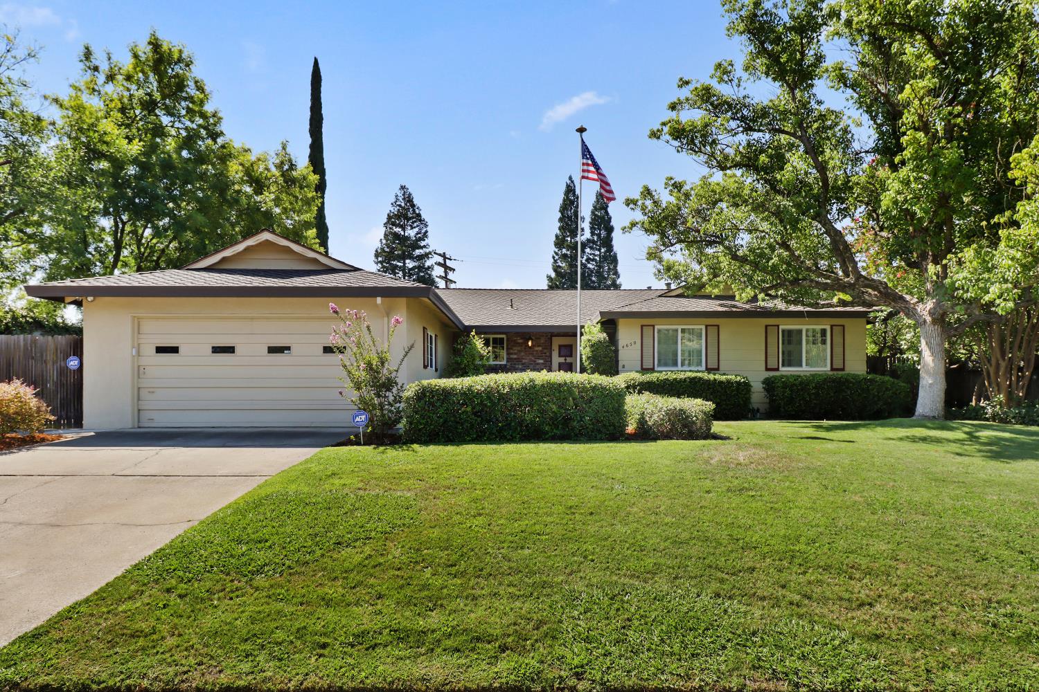 Sacramento, California, 95821, United States, 3 Bedrooms Bedrooms, ,2 BathroomsBathrooms,Residential,For Sale,1941774