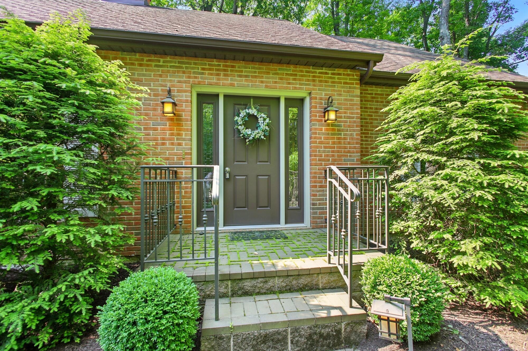 Springfield, Ohio, 45504, United States, 4 Bedrooms Bedrooms, ,3 BathroomsBathrooms,Residential,For Sale,1927340