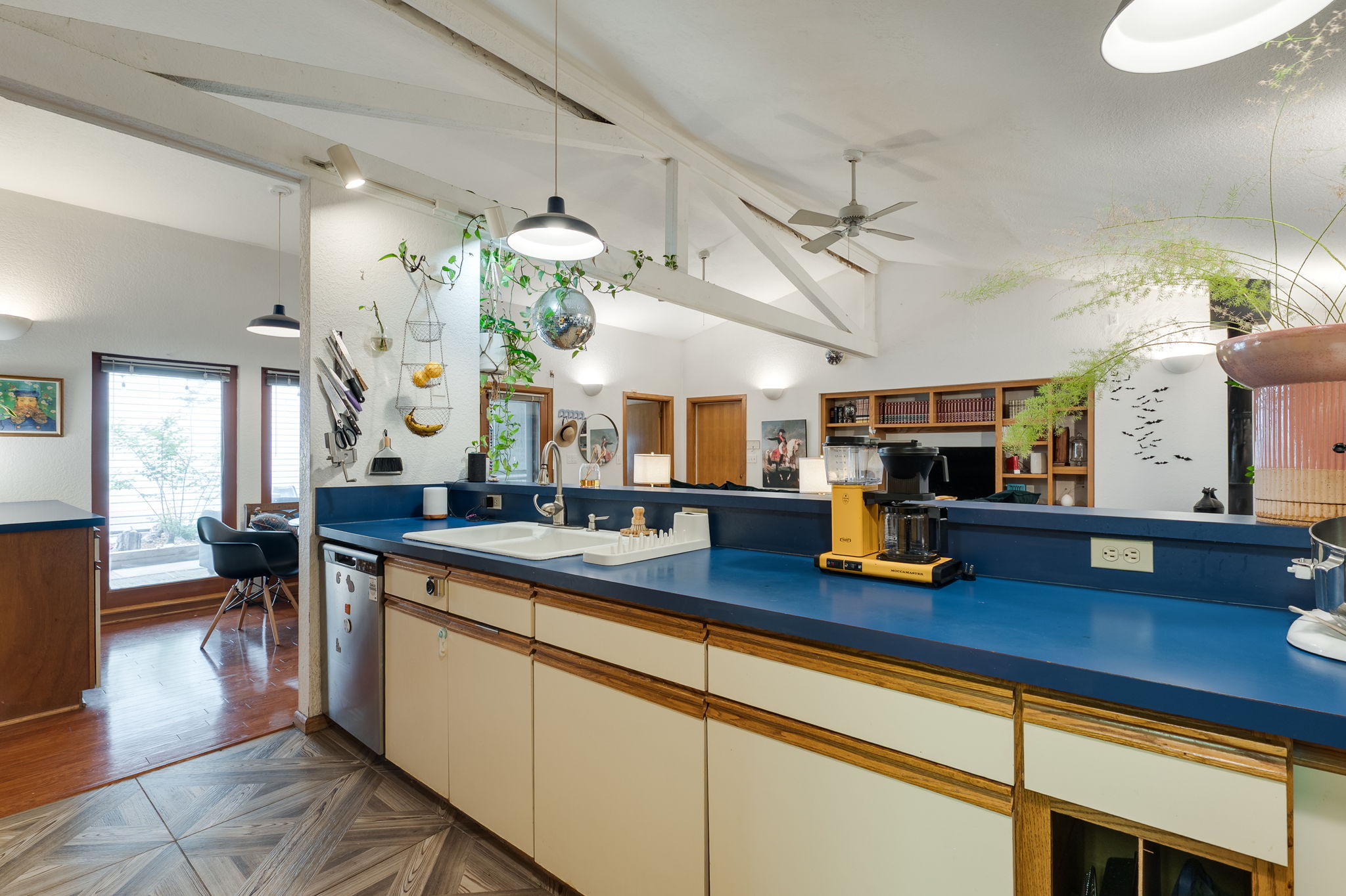  7000 Lakepointe Drive, Oklahoma City, OK 73116 - 物件實景