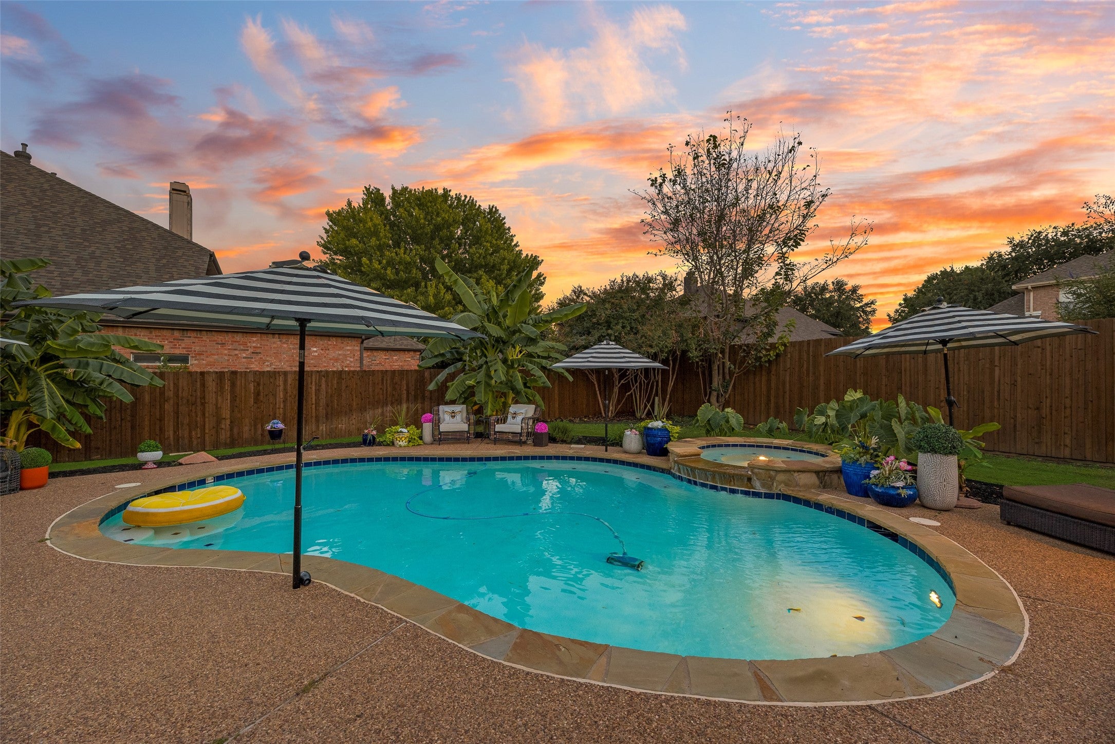 Keller, Texas, 76248, United States, 4 Bedrooms Bedrooms, ,3 BathroomsBathrooms,Residential,For Sale,1977513