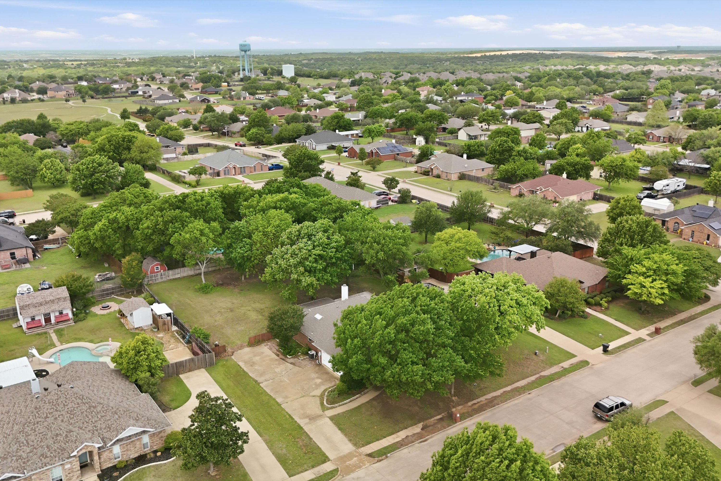  Charming Half-Acre in Midlothian - 物件實景