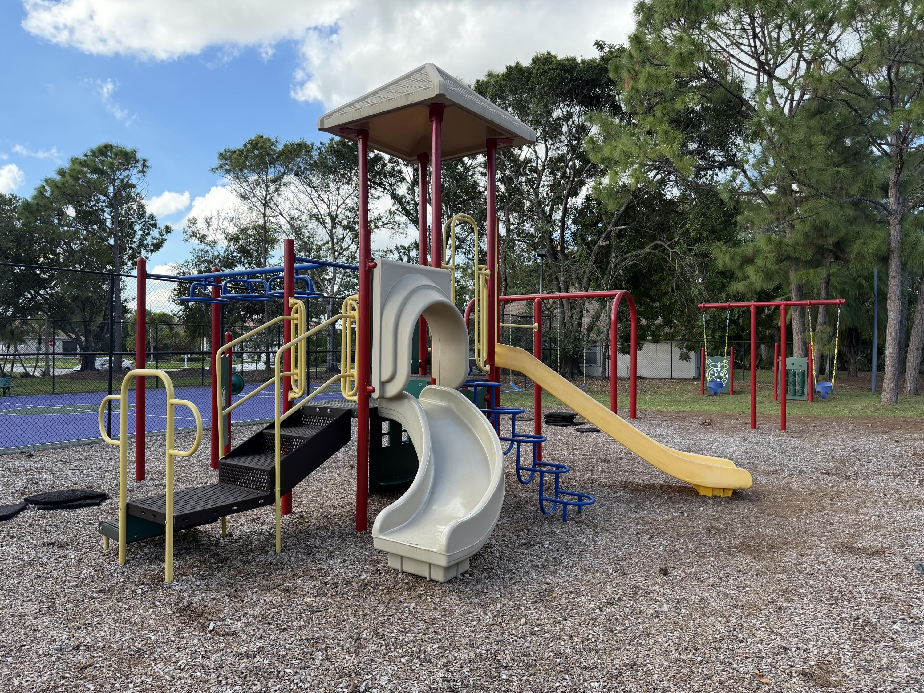 Royal Palm Beach, Florida, 33411, United States, 3 Bedrooms Bedrooms, ,2 BathroomsBathrooms,Residential,For Sale,1992913