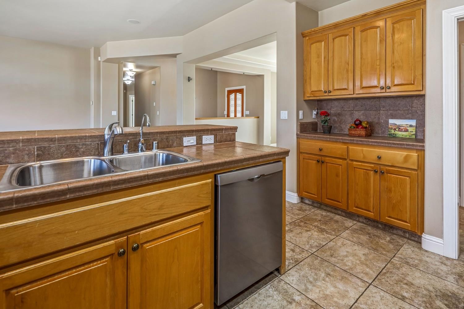 Valley Springs, California, 95252, United States, 3 Bedrooms Bedrooms, ,4 BathroomsBathrooms,Residential,For Sale,1981868