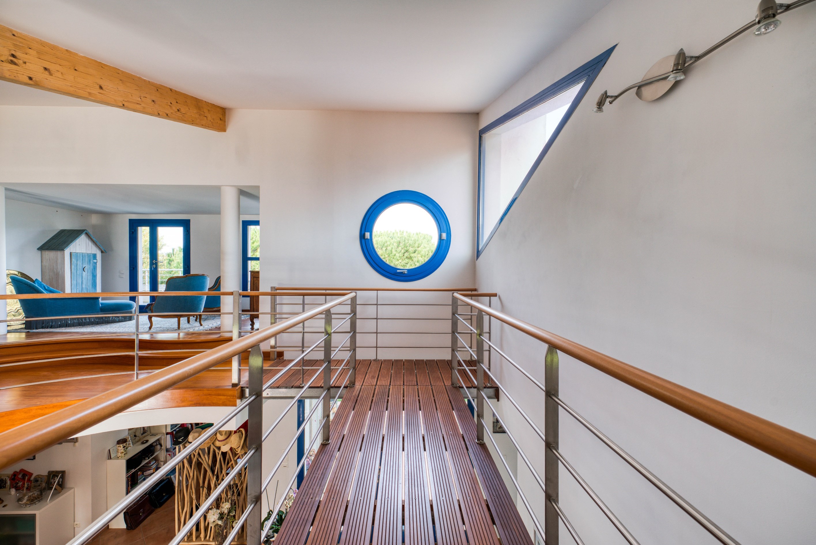  CONTEMPORARY VILLA - 物件實景
