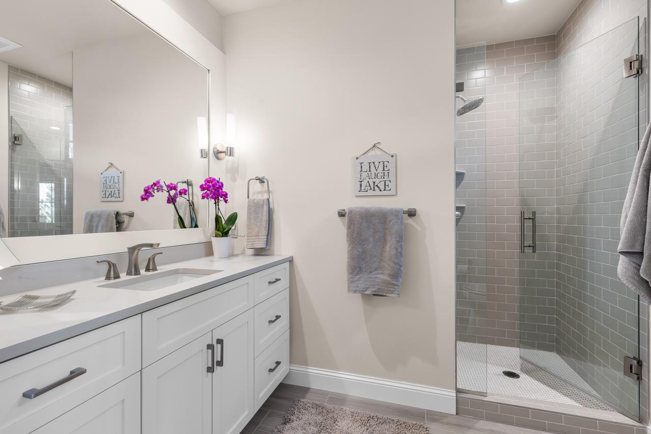 Wayzata, Minnesota, 55391, United States, 4 Bedrooms Bedrooms, ,1 BathroomBathrooms,Residential,For Sale,1885458