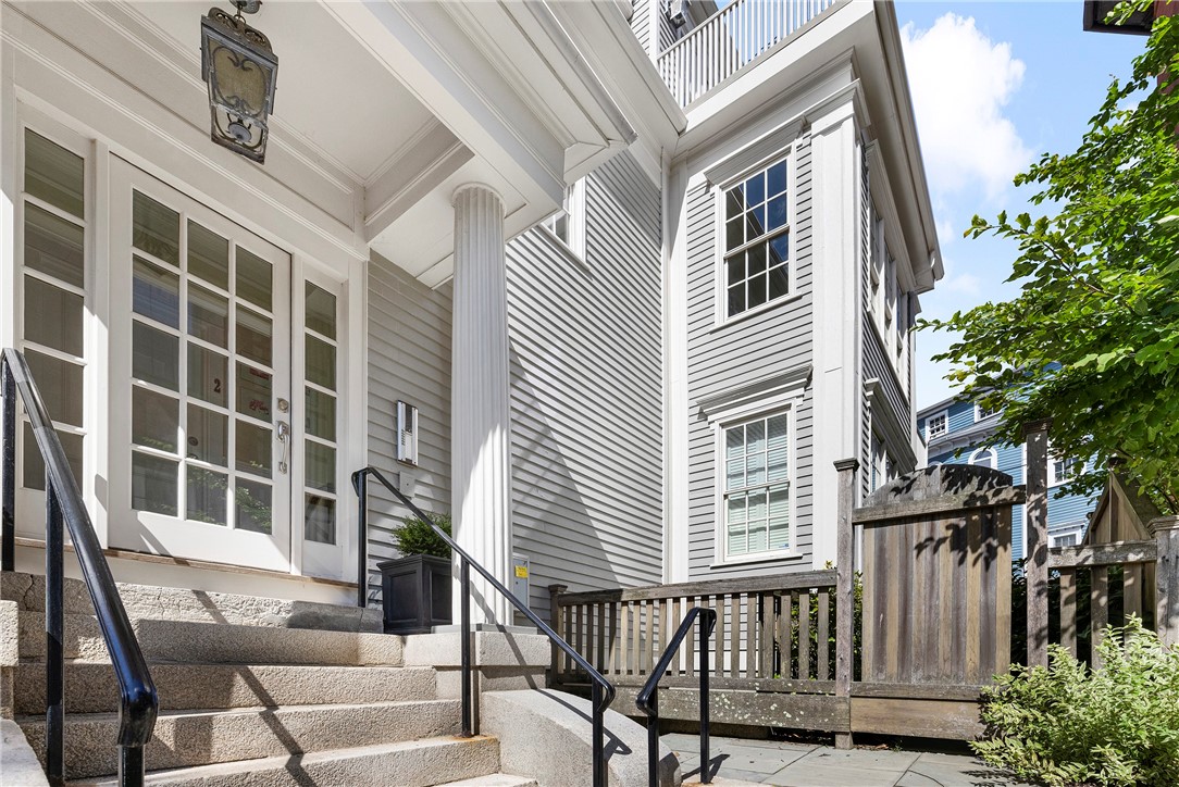 Providence, Rhode Island, 02903, United States, 2 Bedrooms Bedrooms, ,2 BathroomsBathrooms,Residential,For Sale,1868590