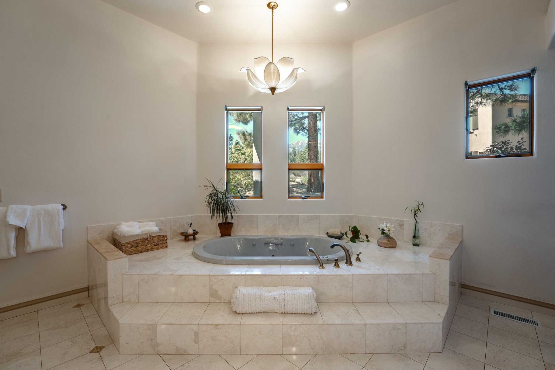 Mountain Seclusion, Reno Sophistication - 物件實景
