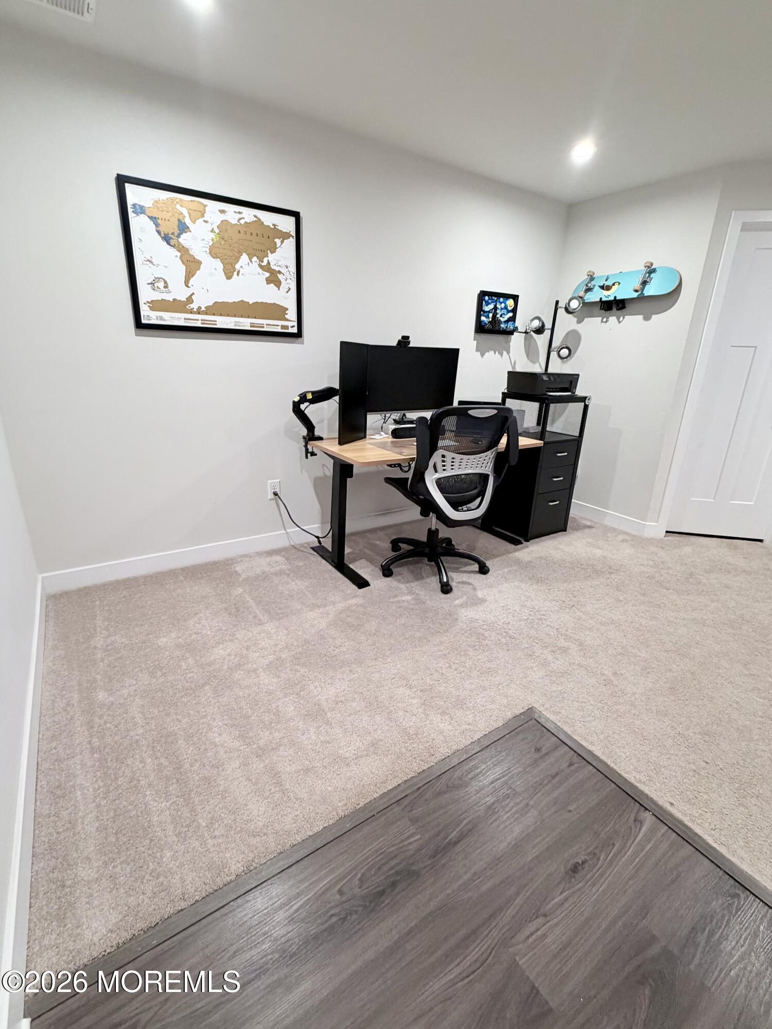 Parlin, New Jersey, 08859, United States, 3 Bedrooms Bedrooms, ,3 BathroomsBathrooms,Residential,For Sale,2010964